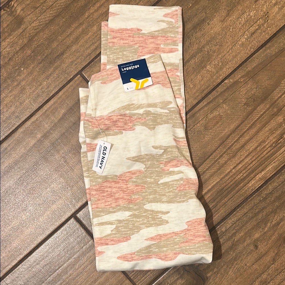 Old Navy Pink and Cream Leggings Soft Camouflage Pattern